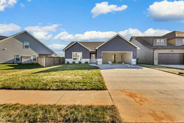 535 Ayden Ln, Clarksville, TN 37042