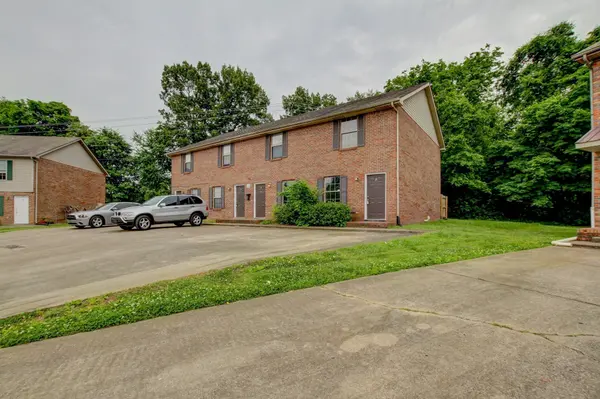 116 Hickory Trace #Unit 2, Clarksville, TN 37040