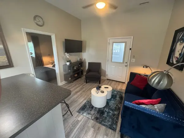 450 Quarry Rd #B, Mount Juliet, TN 37122