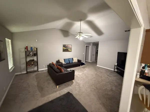 1518 Ballater Dr, Murfreesboro, TN 37128
