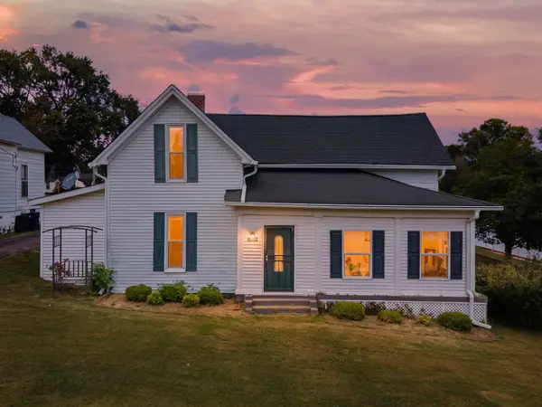 1945 Main St, Lynnville, TN 38472