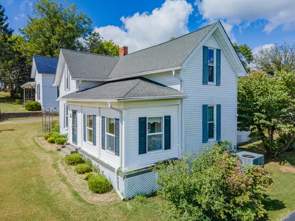 1945 Main St, Lynnville, TN 38472