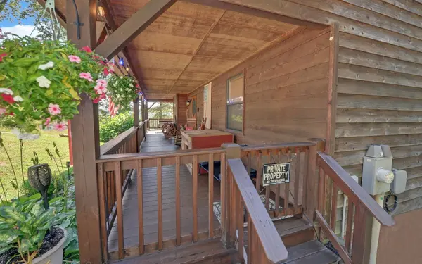 36 Dwaynes Trl, Murphy, NC 28906