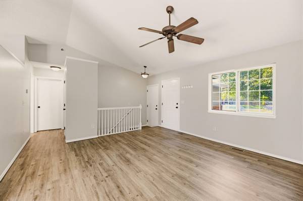 1610 E Summerwood, Goddard, KS 67052