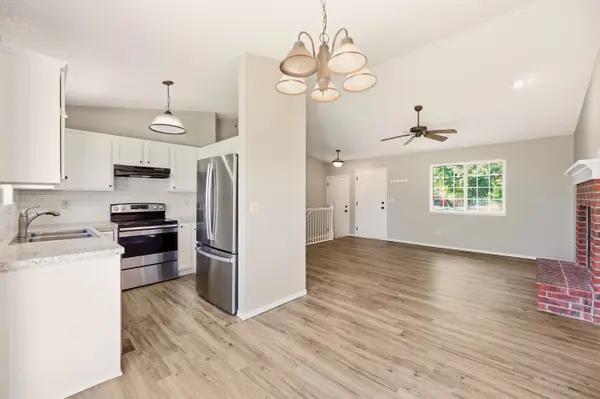 1610 E Summerwood, Goddard, KS 67052