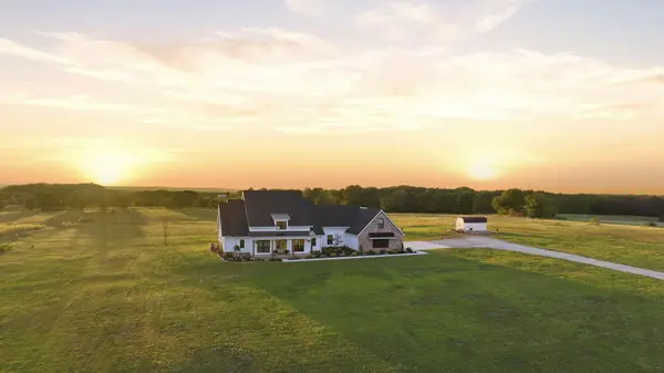 2345 Cologna RD, Marshfield, MO 65706