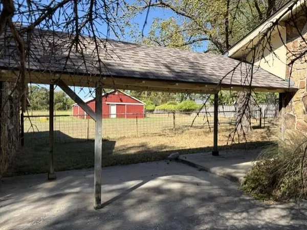 3621 N Farm Road 151, Springfield, MO 65803