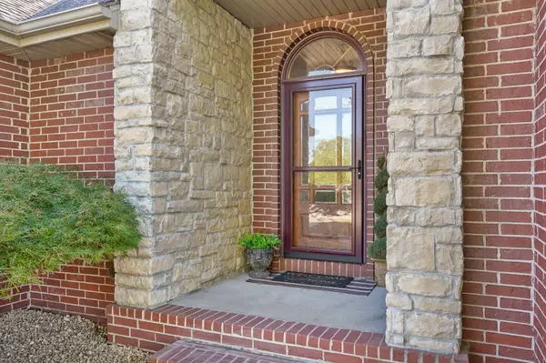 6101 N 19th AVE, Ozark, MO 65721
