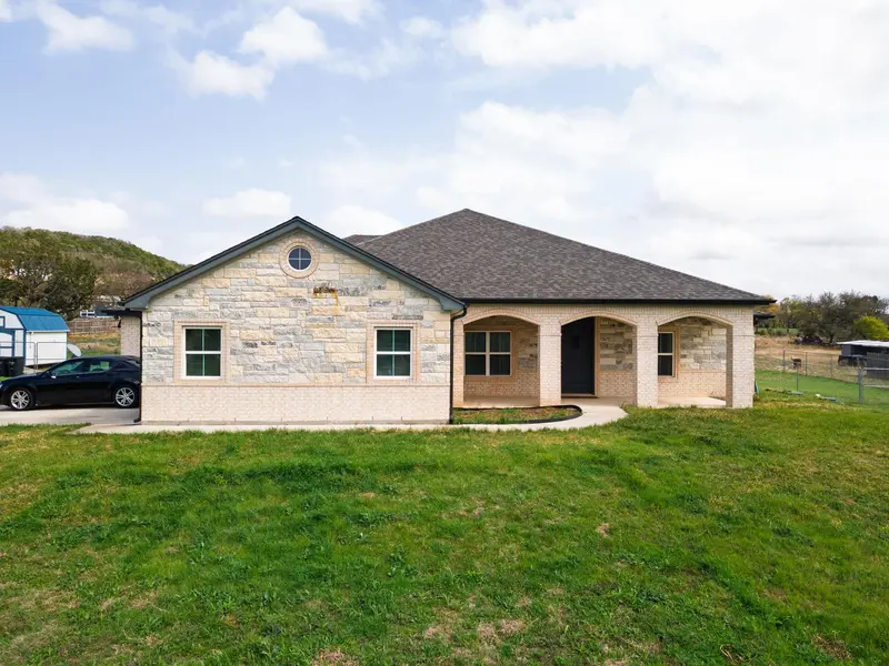 2662 Snow RD, Kempner, TX 76539