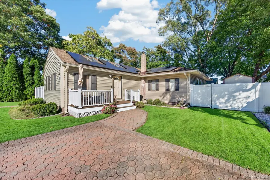 143 Smithtown Polk BLVD, Centereach, NY 11720