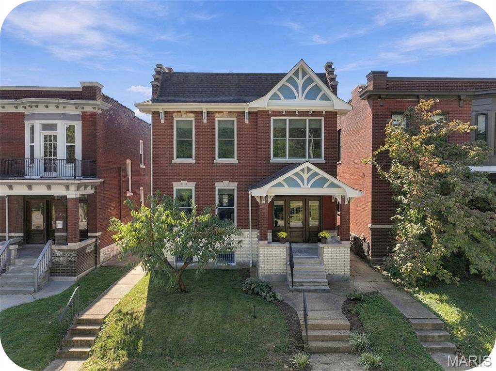 4158 Arsenal ST, St Louis, MO 63116