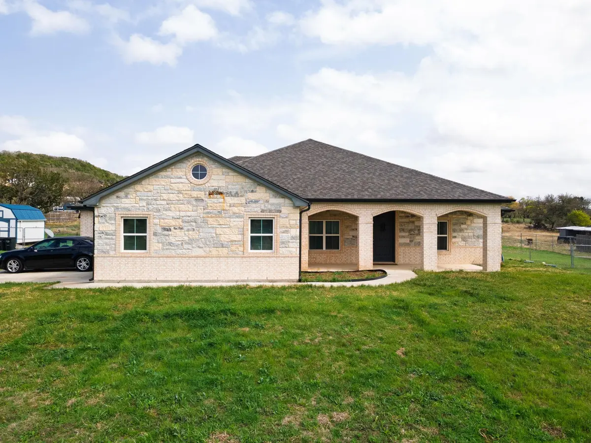 2662 Snow RD, Kempner, TX 76539