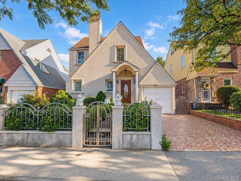63-19 Everton ST, Rego Park, NY 11374