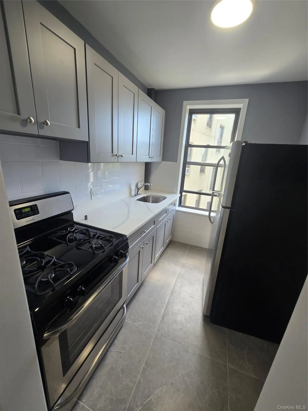 4710 Laurel Hill BLVD #3D, Woodside, NY 11377