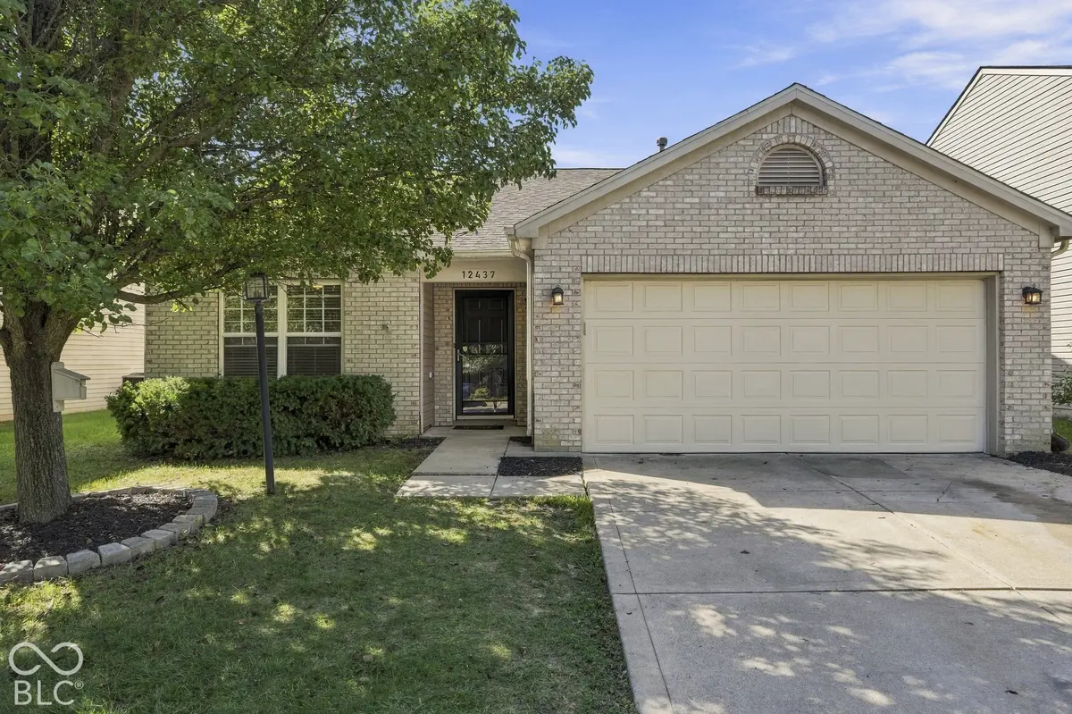 12437 Deerview DR, Noblesville, IN 46060