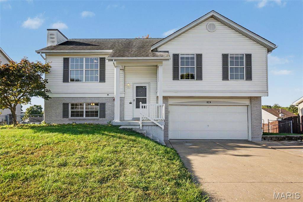 624 Longhorn DR, O'fallon, MO 63368