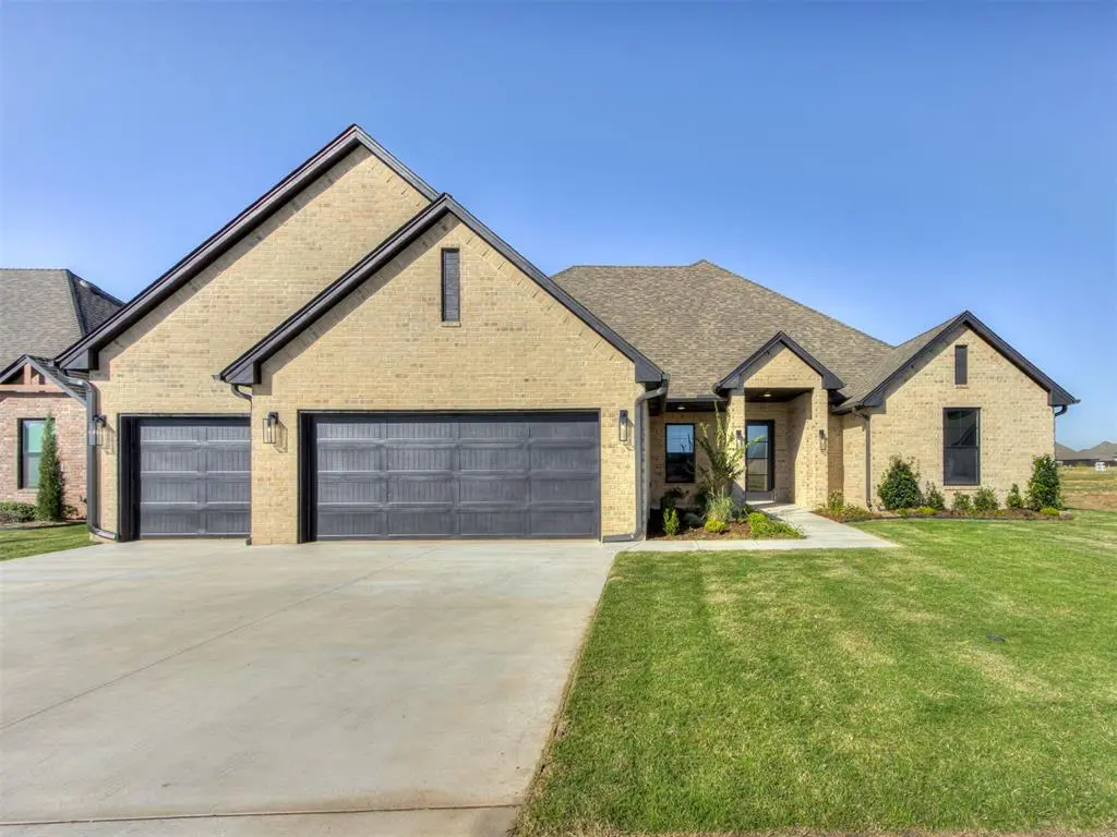 4109 Havasu RD, Moore, OK 73160