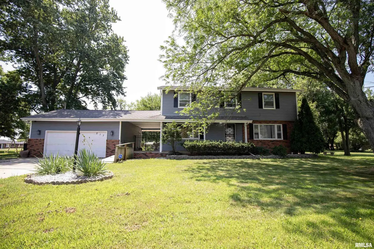217 E SHEFFIELD RD, Groveland, IL 61535