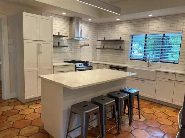 3808 Bailey LN, Austin, TX 78756