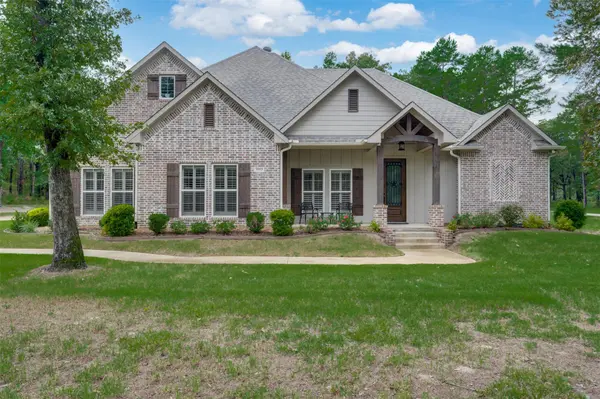 3113 Shadow Pine DR, Larue, TX 75770