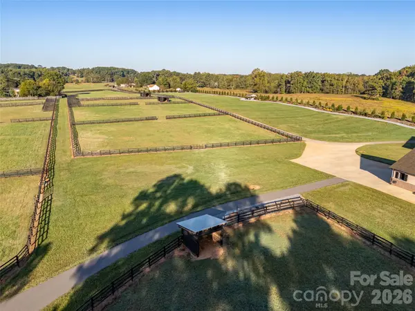 520 Lewis Farm RD, Bessemer City, NC 28016
