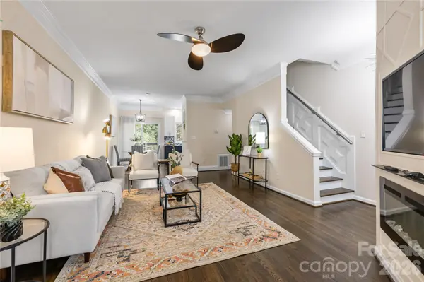 322 W 10th ST, Charlotte, NC 28202