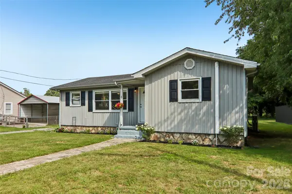 363 Killian ST, Waynesville, NC 28786