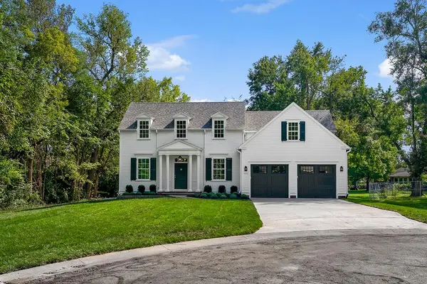9012 Foster LN, Overland Park, KS 66212