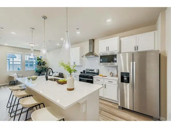 2837 Bear Springs, Longmont, CO 80503
