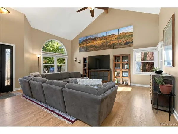 24 Mesa Oak, Littleton, CO 80127