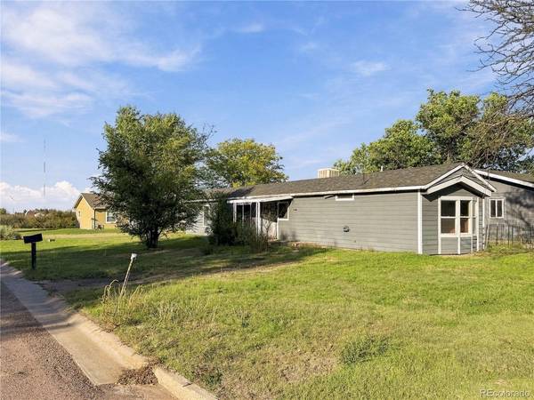 722 Pawnee, Flagler, CO 80815