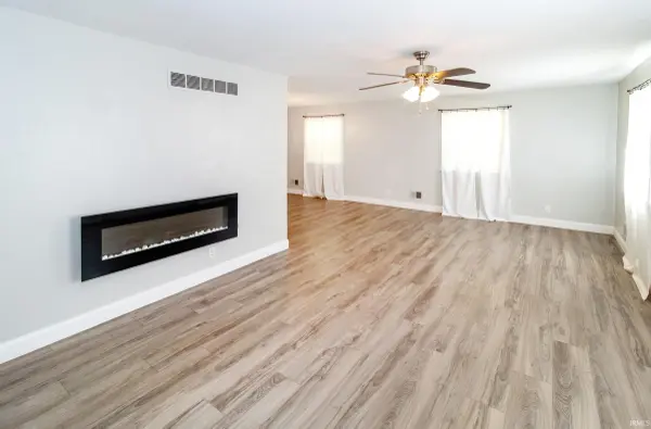 217 S Royal AVE, Evansville, IN 47715