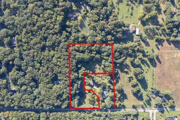 51775 Hickory RD, Granger, IN 46530