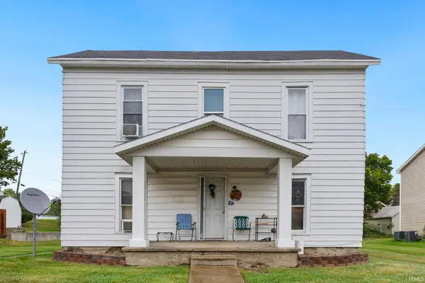 108 N Washington ST, Pierceton, IN 46562