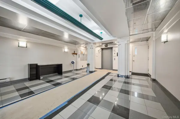 42-22 Union ST #2B, Flushing, NY 11355