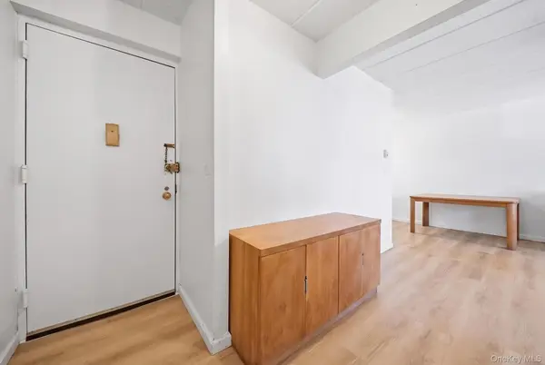 42-22 Union ST #2B, Flushing, NY 11355