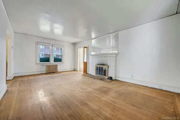 402 Hancock AVE, Mount Vernon, NY 10553