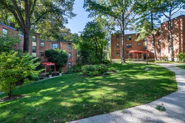 98 Pearsall DR #1C, Mount Vernon, NY 10552