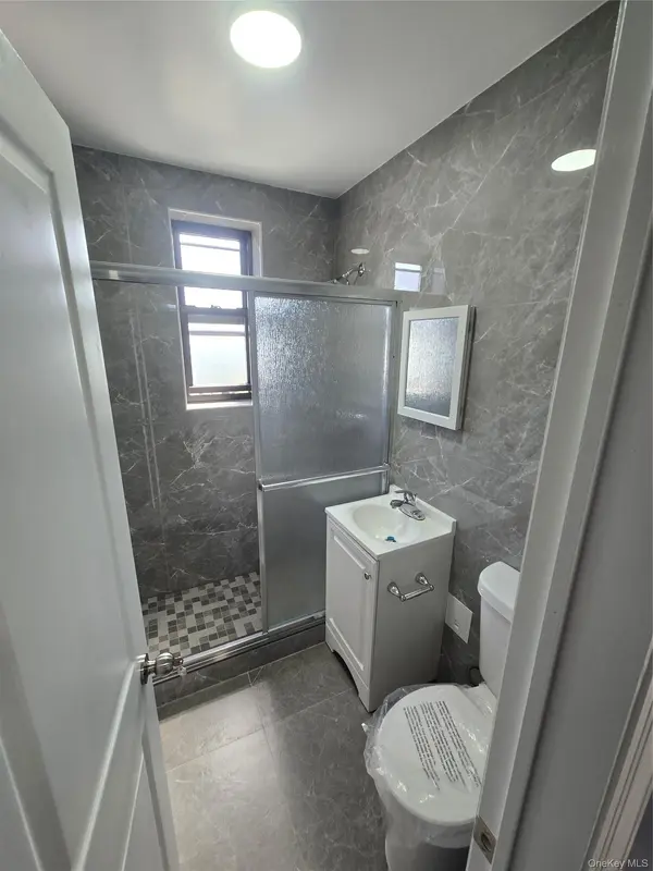 4710 Laurel Hill BLVD #3D, Woodside, NY 11377