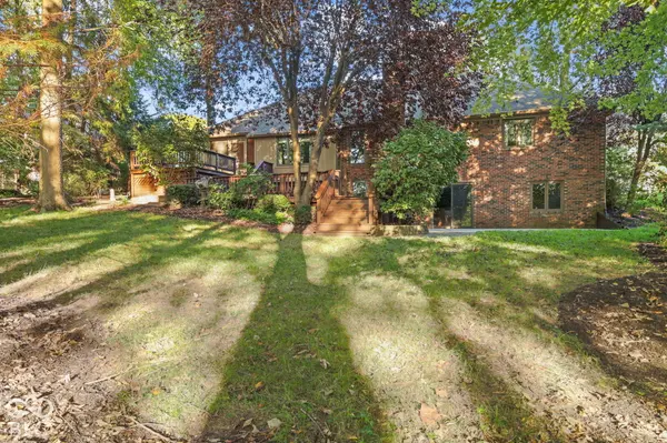 948 Silver Creek WAY, Greenwood, IN 46142