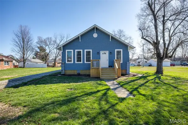 705 N Macoupin ST, Gillespie, IL 62033