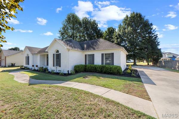 221 La Vista RD, Steele, MO 63877