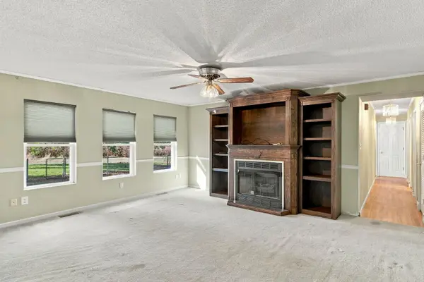 15049 Fowler School RD, Marion, IL 62959