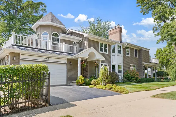 390 Grandview AVE, Glen Ellyn, IL 60137