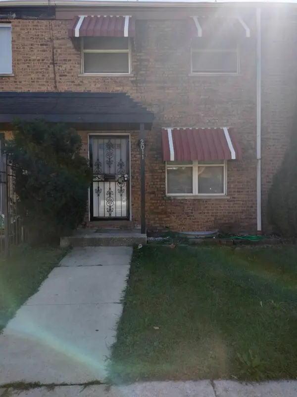 2011 E 78th ST, Chicago, IL 60649