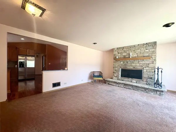 10206 S Fairfield AVE, Chicago, IL 60655