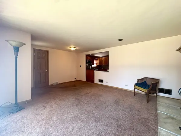10206 S Fairfield AVE, Chicago, IL 60655