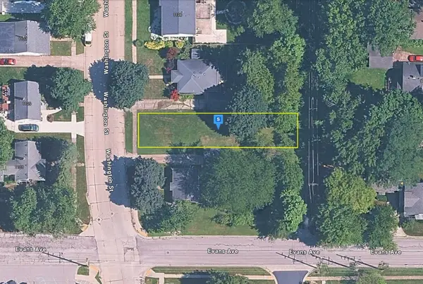 1104 Washington ST, Valparaiso, IN 46383