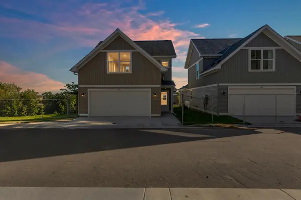 430 Rivoli Drive, Saint Paul, MN 55130