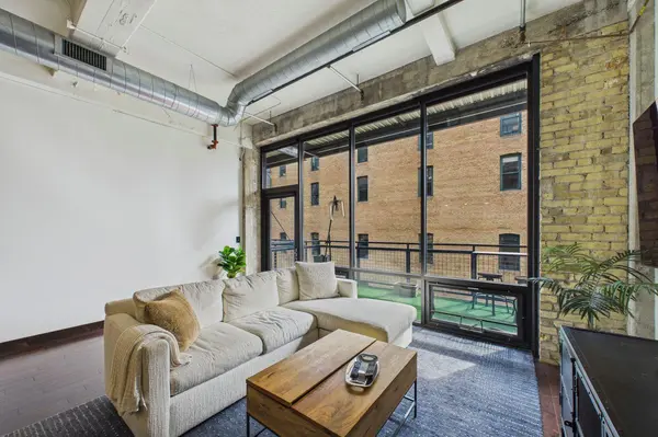 618 Washington AVE N #302, Minneapolis, MN 55401